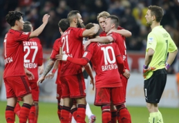 "Bundesliga": "Bayer" namuose sutriuškino "Stuttgart" vienuolikę (VIDEO)