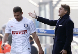 R. Mancini: Podolski turi žaisti geriau