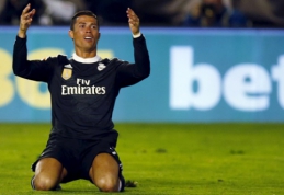 C.Ancelotti - apie C.Ronaldo geltoną kortelę: teisėjas buvo neįtikėtinas (VIDEO)