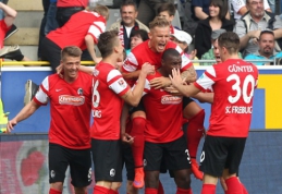 "Bundesliga": "Freiburg" nukovė trečią iš eilės nesėkmę patyrusius čempionus