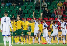 Lietuvos rinktinė FIFA reitinge pramušė dugną