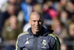 Pirmąją Z. Zidane'o treniruotę stebėjo net 6000 žiūrovų (FOTO, VIDEO)