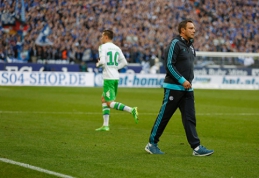 FIFA žaidimo profesionalas sukirto rankomis su "Wolfsburg"