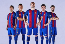 "Barcelona" pristatė naujo sezono aprangą (VIDEO)