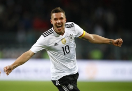 L. Podolskis karjeros pabaigą Vokietijos rinktinėje pažymėjo nuostabiu įvarčiu prieš anglus (VIDEO)