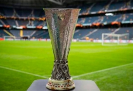 Retai finaluose pralaimintis "Ajax" - prieš istoriniu pasiekimu sublizgėjusį "Man Utd" (faktai)