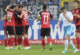 "Freiburg" pranoko "Schalke", "Mainz" ir "Hamburger" tęsia kovą dėl išlikimo (VIDEO)