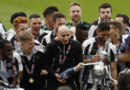 "Newcastle" paskutinėmis akimirkomis tapo "Championship" nugalėtojais (VIDEO)
