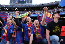 "Barcelona" fanas paaiškino, kodėl į rungtynes atsinešė žaislinį pistoletą