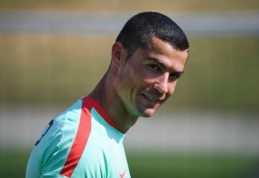 Į Rusiją atvykęs C. Ronaldo sulaukė išskirtinės staigmenos (FOTO)