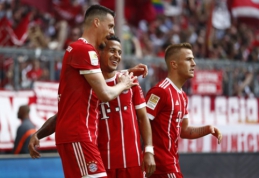 Eksperimentinė "Bayern" sudėtis pranoko "Eintracht" (VIDEO)
