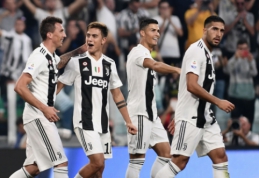 Milžinų susirėmime Italijoje – "Juventus" pergalė prieš "Napoli" bei "Roma" triumfas prieš "Lazio" ir dar trys "Inter" taškai