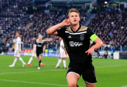"Ajax" pasaka tęsiasi – eliminuotas "Juventus" klubas, "Barca" sutriuškino "Man Utd"
