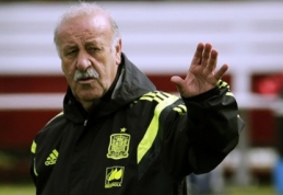 V.Del Bosque ir toliau vadovaus Ispanijos rinktinei