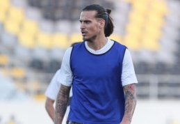 Karantino nesilaikęs serbų futbolininkas atsidūrė už grotų