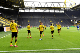 „Bundesliga“ sugrįžimas pažymėtas BVB įvarčių fiesta