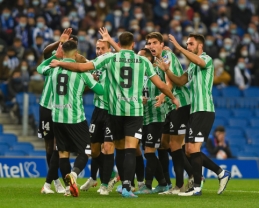 „Real Betis“ triuškinama pergale iškovojo kelialapį į Ispanijos taurės pusfinalį