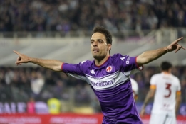 Kova dėl Europos darosi įtemptesnė: „Fiorentina“ palaužė „AS Roma“