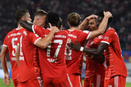 Vos neprisižaidę „Bayern“ futbolininkai iškovojo Vokietijos Supertaurę