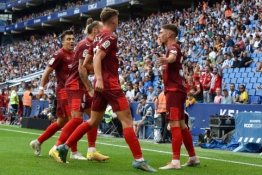 5 įvarčiais pažymėtose rungtynėse „Sevilla“ palaužė „Espanyol“ futbolininkus