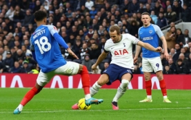 „Tottenham“ ir „Leicester“ žengė į kitą FA taurės etapą