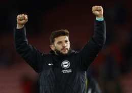 A. Lallana pratęsė kontraktą su „Brighton“