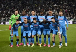 Permainingoje rungtynių pabaigoje „Napoli“ palaužė „Juventus“