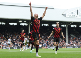 „Man United“ palaužė „Aston Villa“ ekipą, „Man City“ triumfavo „Fulham“ tvirtovėje