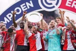 „Feyenoord“ triumfavo „Eredivisie“ pirmenybėse