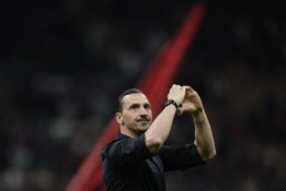 Kai verkia vyrai: Zlatanas Ibrahimovičius baigė futbolininko karjerą