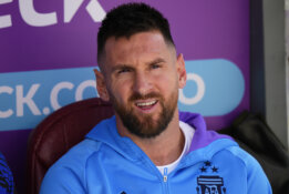 L. Messi supyko ant A. Garnacho