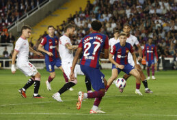 S. Ramoso įvartis į savo vartus lėmė „Barcos“ pergalę prieš „Sevilla“ ekipą
