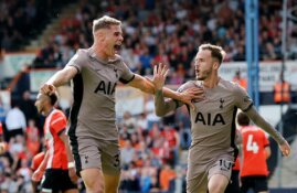 „Tottenham“ mažumoje palaužė „Luton Town“ ekipą