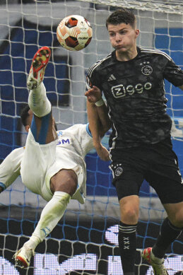 UEFA Europos lygoje P.E. Aubameyangas pasižymėjo „hat-tricku“ ir pelnė įvartį per save
