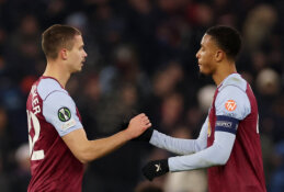 UEFA Konferencijų lygoje „Nordsjaelland“ sutrypė „Fenerbahce“ klubą, o „Aston Villa“ pasiekė kerštą