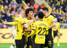 Dortmundo „Borussia“ neužleidžia ketvirtosios vietos