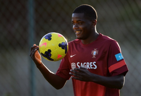 Liepos 3 d. transferai ir gandai: "Man Utd" įspūdinga suma žada prisivilioti W.Carvalho