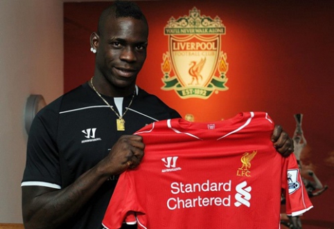 Oficialu: M.Balotelli gins "Liverpool" klubo garbę