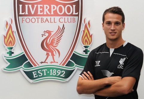 Oficialu: "Liverpool" išsinuomojo gynėją J.Manquillo