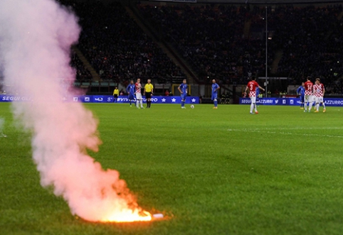 UEFA pradeda tyrimą dėl mačo tarp Italijos ir Kroatijos