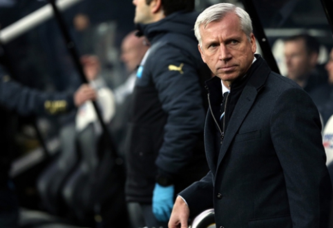 A. Pardew liko nepatenkintas teisėjų darbu