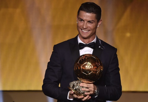C.Ronaldo - geriausias pasaulyje antrus metus iš eilės (FOTO, VIDEO)