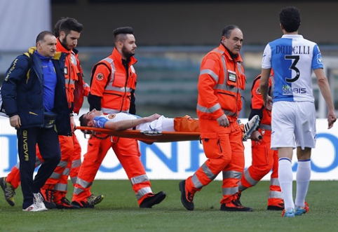 Šokiruojanti trauma Italijos čempionate - "Chievo" saugui varžovas sulaužė koją