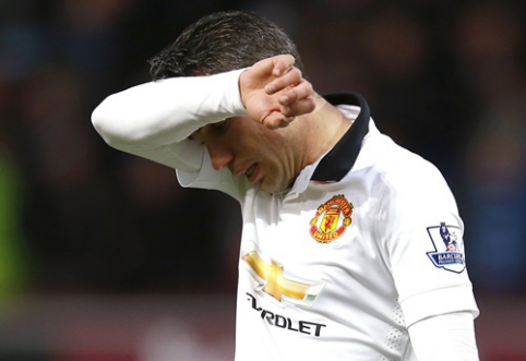 "Manchester United" yra pasirengęs parduoti R.van Persie