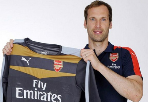 Oficialu: "Arsenal" nusipirko ilgametį "Chelsea" vartininką (P.Čecho laiškas fanams)