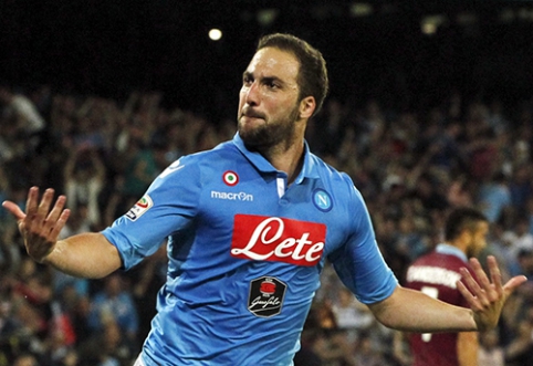 "Napoli" sporto direktorius: Higuainas liks klube