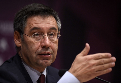 J. Bartomeu: "Barca" įsigys dar vieną žaidėją