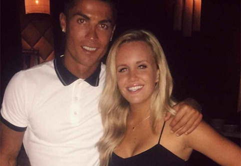JAV C.Ronaldo grąžino merginai pamestą telefoną