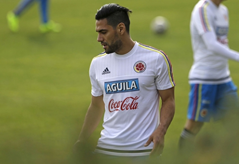 Oficialu: R. Falcao keliasi į "Chelsea"