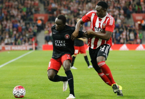 V. Wanyama nori palikti „Southampton“